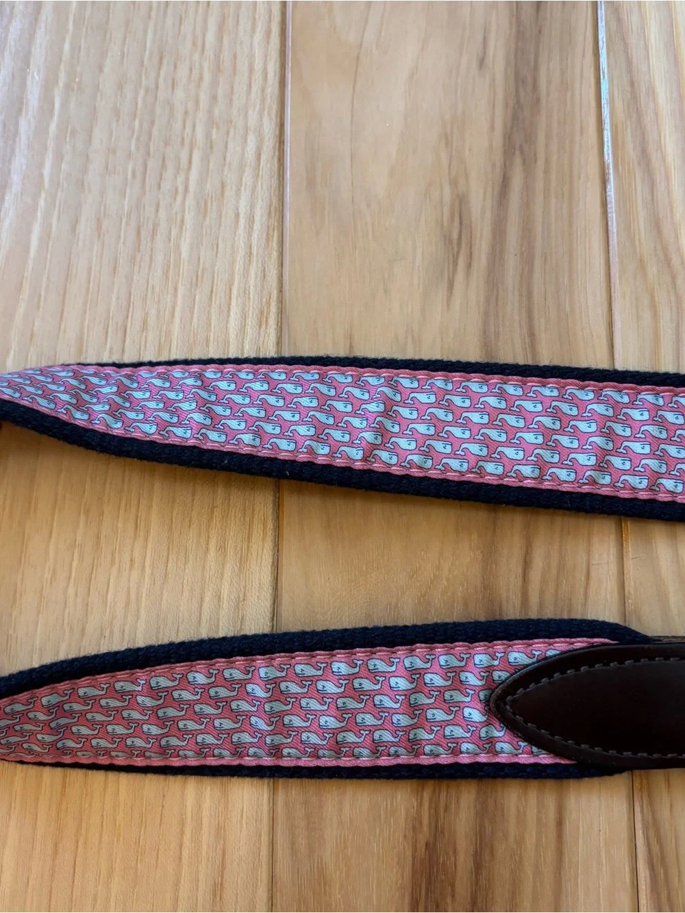 Vineyard Vines Boys Classic Whale Canvas Club Brown Leather Belt Size 24